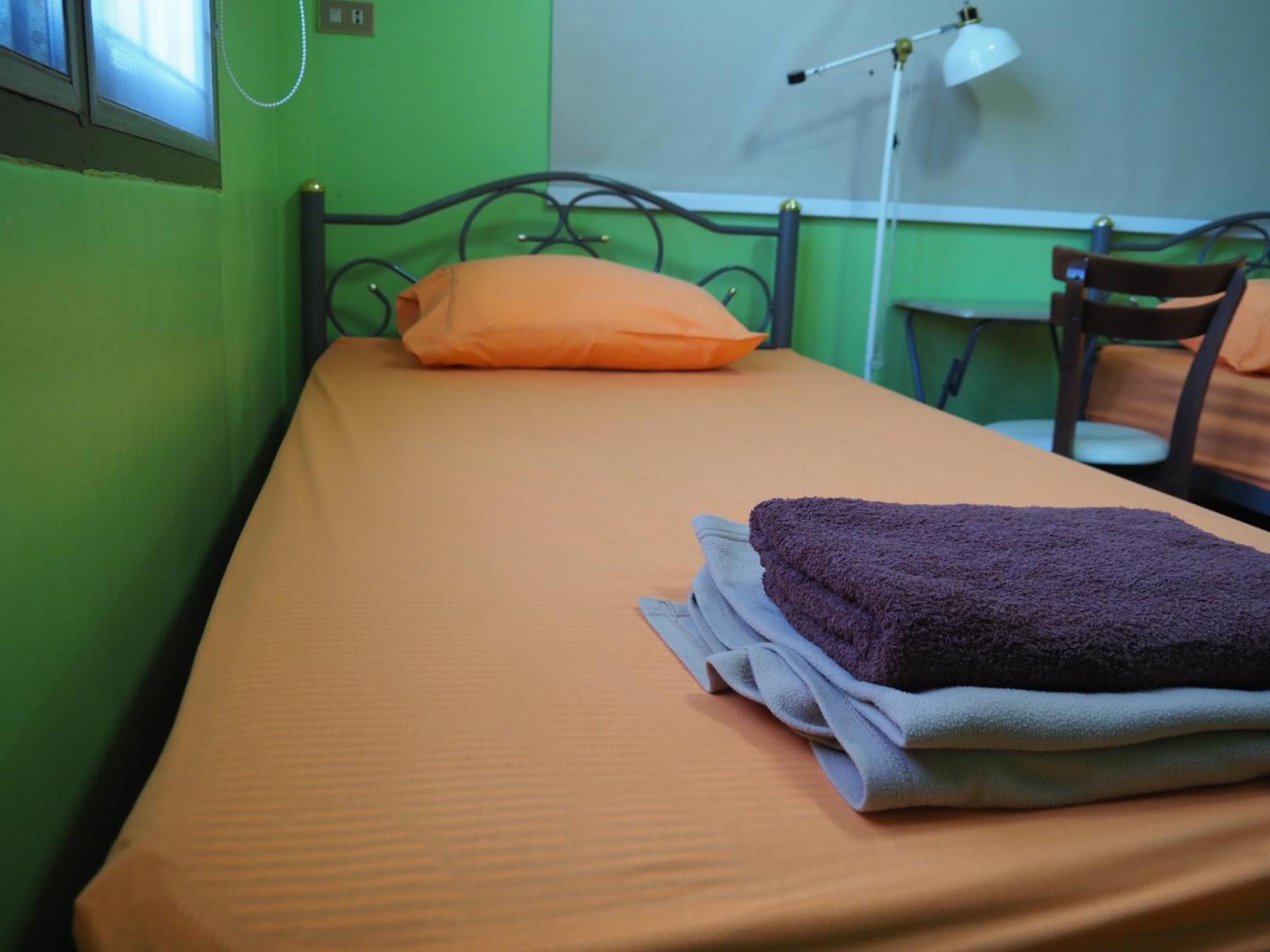 Punnpannsuk Hostel Trat Exterior photo