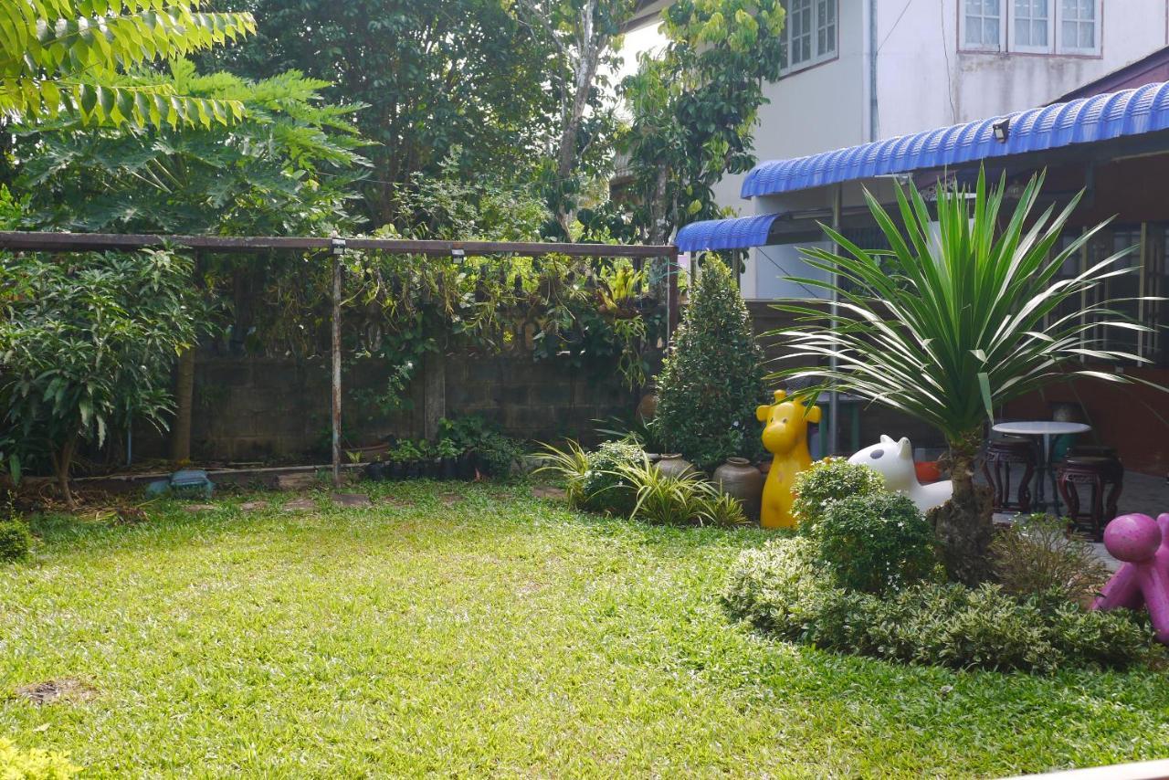 Punnpannsuk Hostel Trat Exterior photo